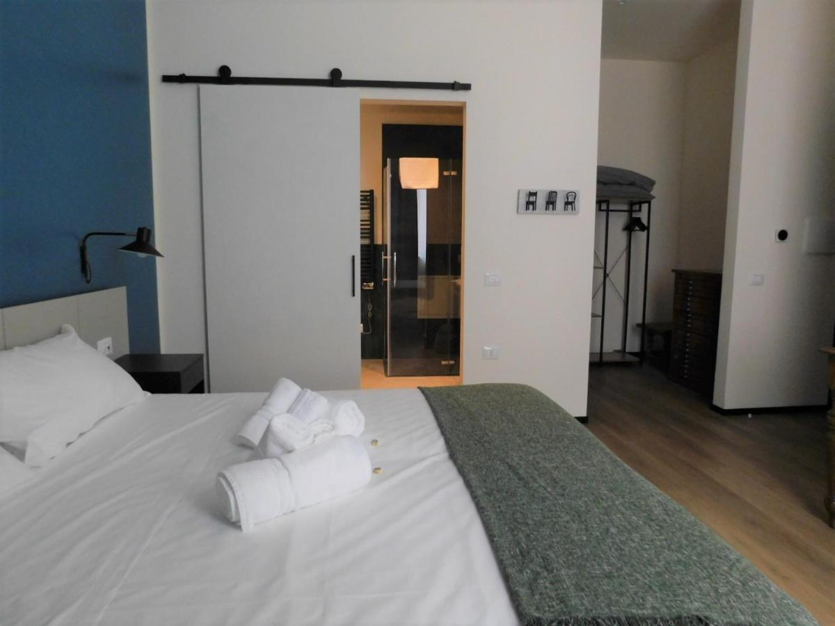 Piumaviola Beds & Apartments Parma Eksteriør billede