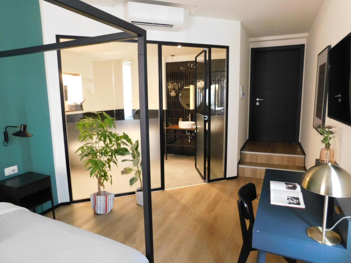 Piumaviola Beds & Apartments Parma Eksteriør billede